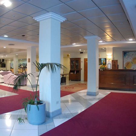 V7 Hotel San Giovanni Rotondo Esterno foto